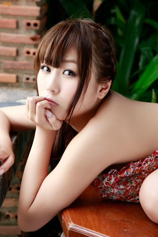 西田麻衣MaiNishidaBomb.TV高清寫真圖