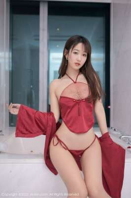 【圖文】強姦對門大奶人妻，及她的清純妹妹