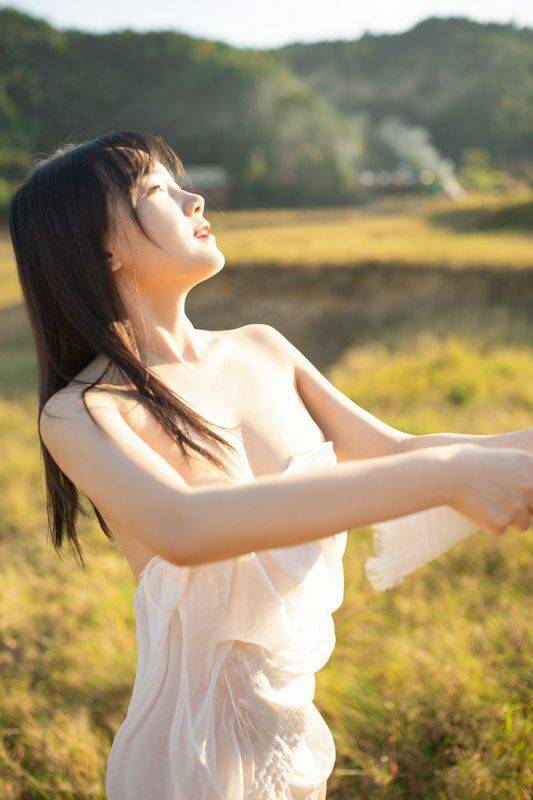 【圖文】在戲院玩弄別人的老婆