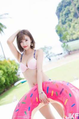 【圖文】撘公車遇到沒穿內褲的美女