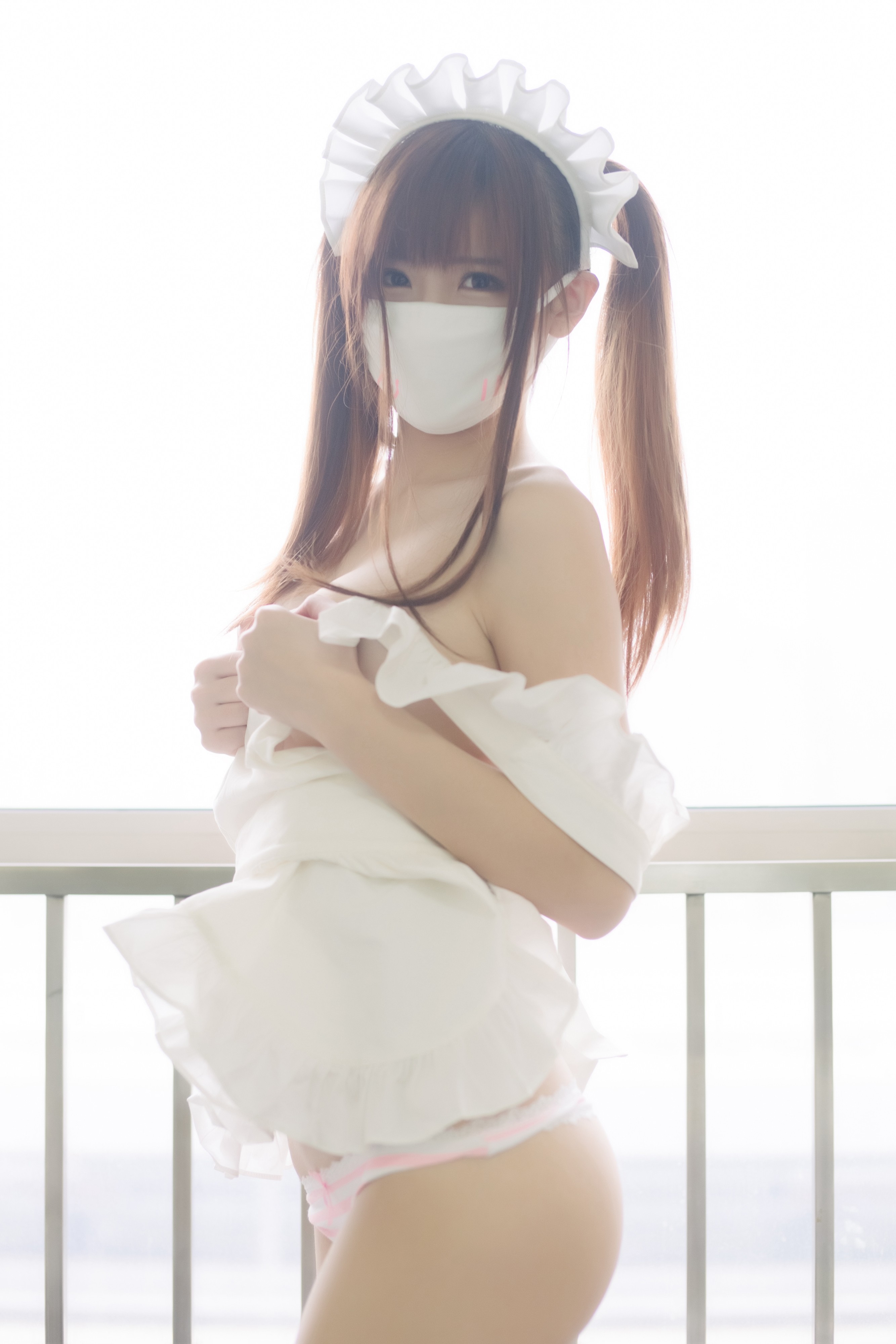 誘惑女仆內(nèi)衣秀
