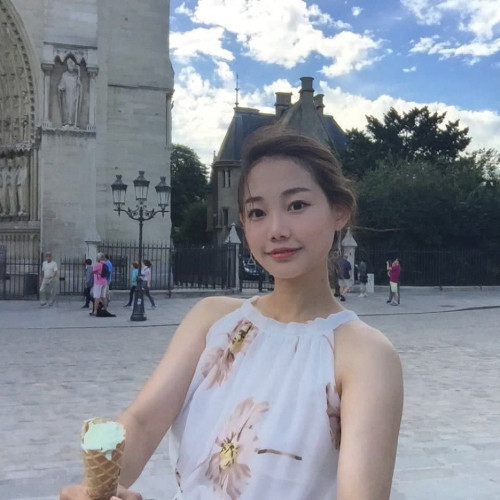 純學(xué)生妹