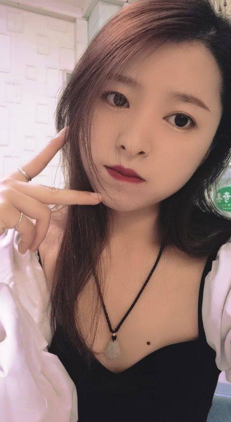 純學(xué)生妹