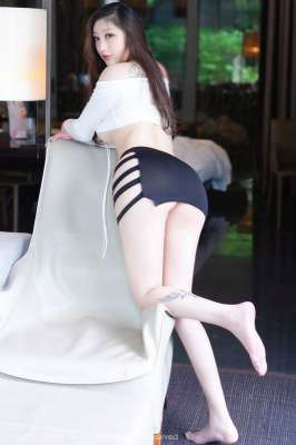 公車遇上不穿內(nèi)褲美女_【2023年7月更新】