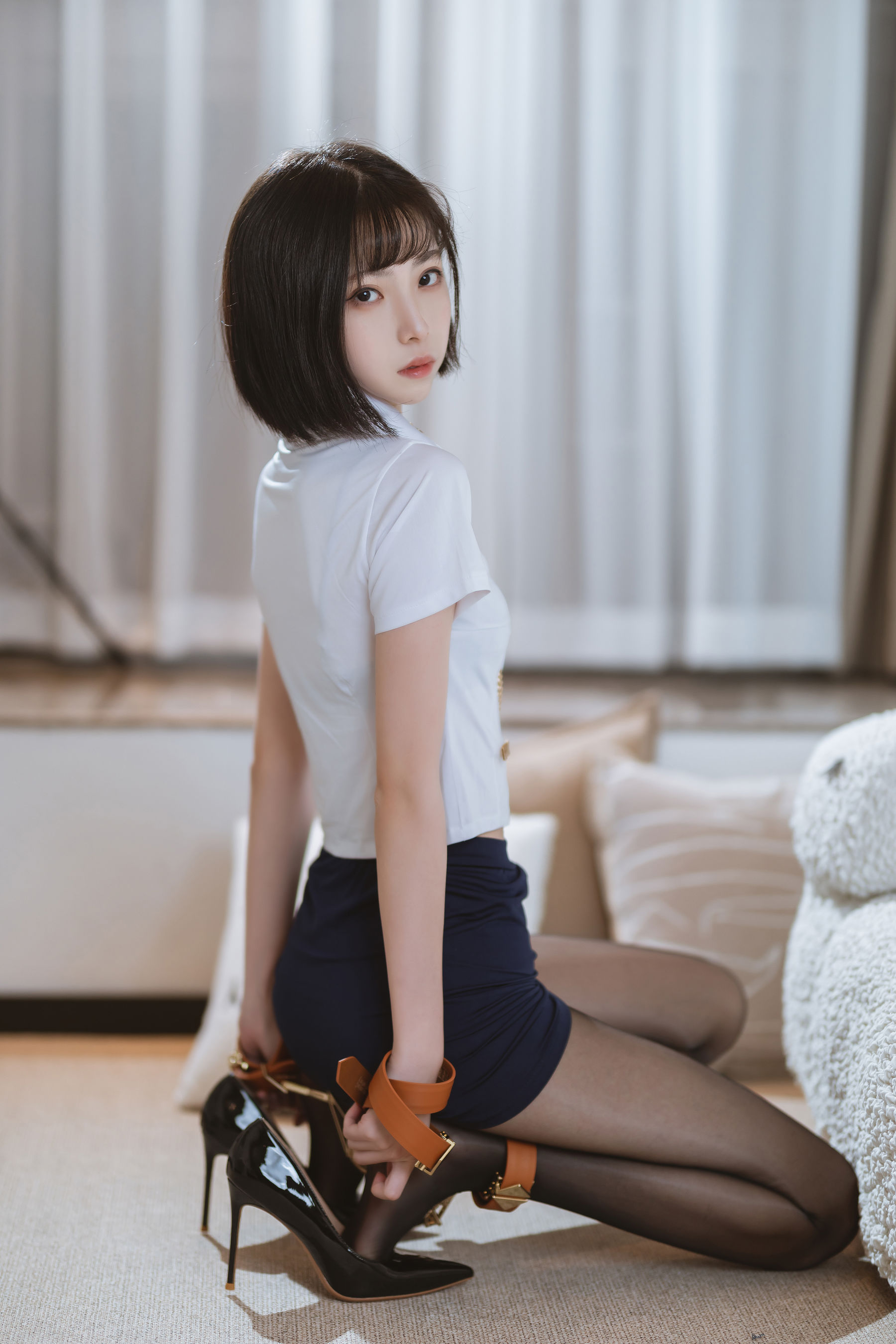 黑絲高跟