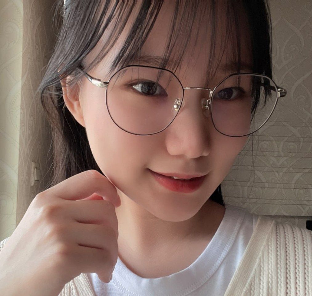 各類美女露臉反差 2023081701