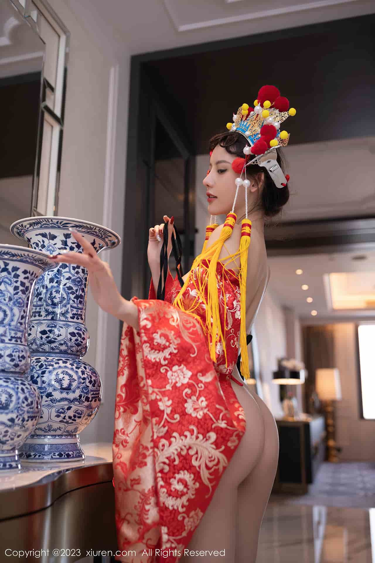 人間尤物阿朱 京劇主題