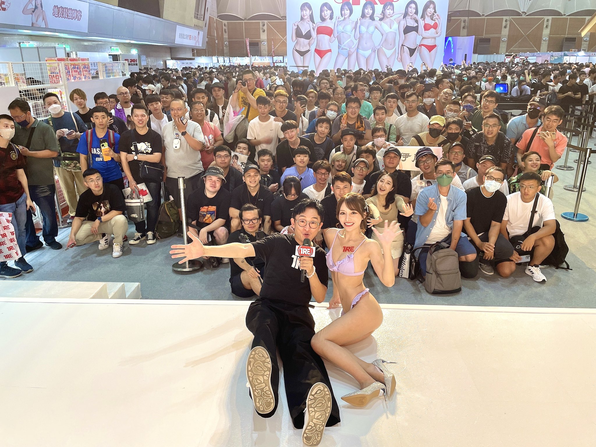 臺北成人展上漂亮的日本AV女優