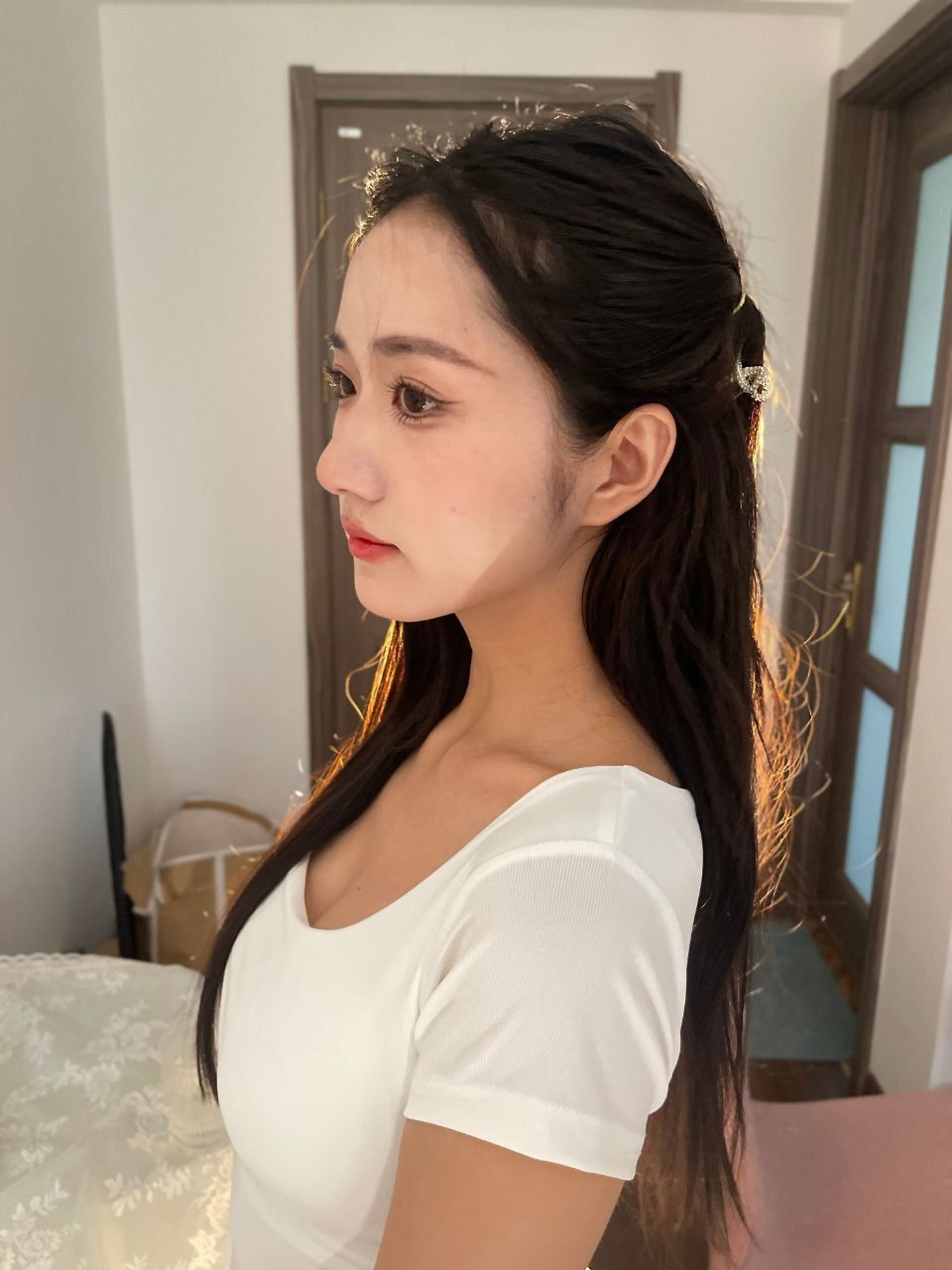 露臉美女 20230818