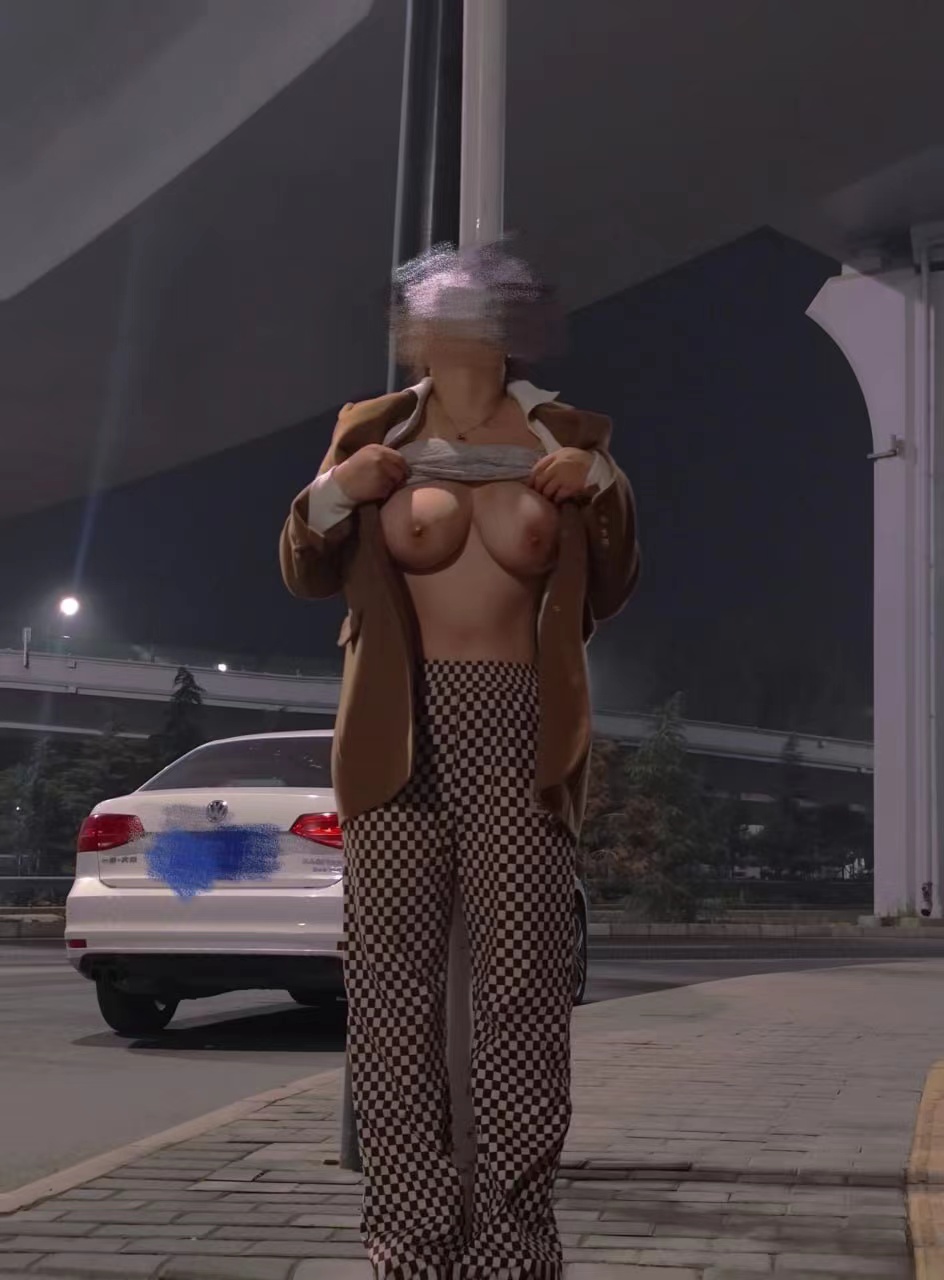 露出 人前的騷才是真的騷