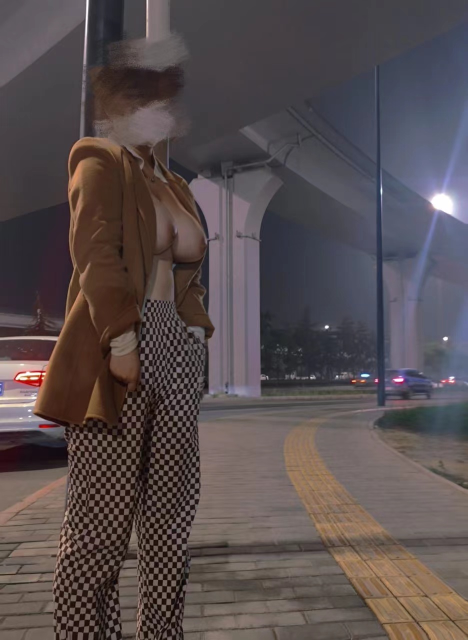 露出 人前的騷才是真的騷