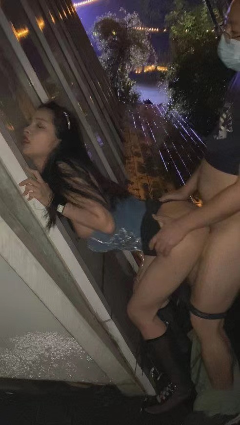 露出 人前的騷才是真的騷