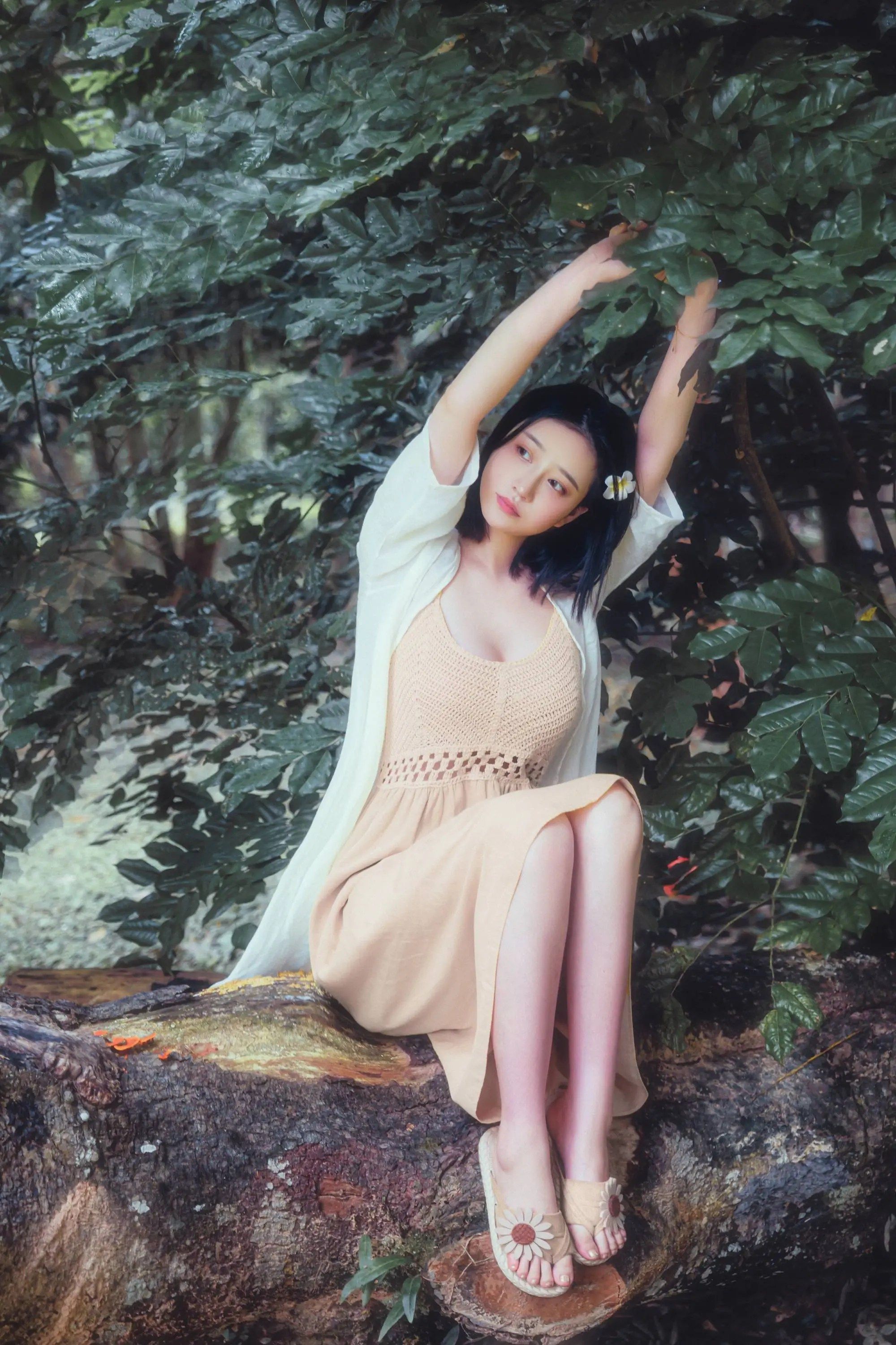 美女就會有人疼愛