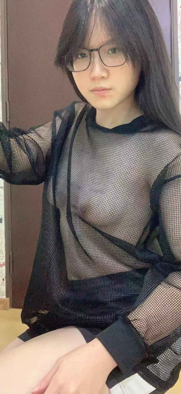 不怕反差婊有文化，就怕反差婊戴眼鏡 [118P]