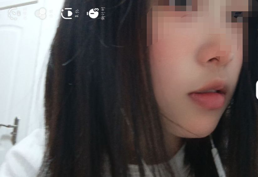 反差婊反差婊，人前人后反差懸殊，你愛我也愛 [35P]