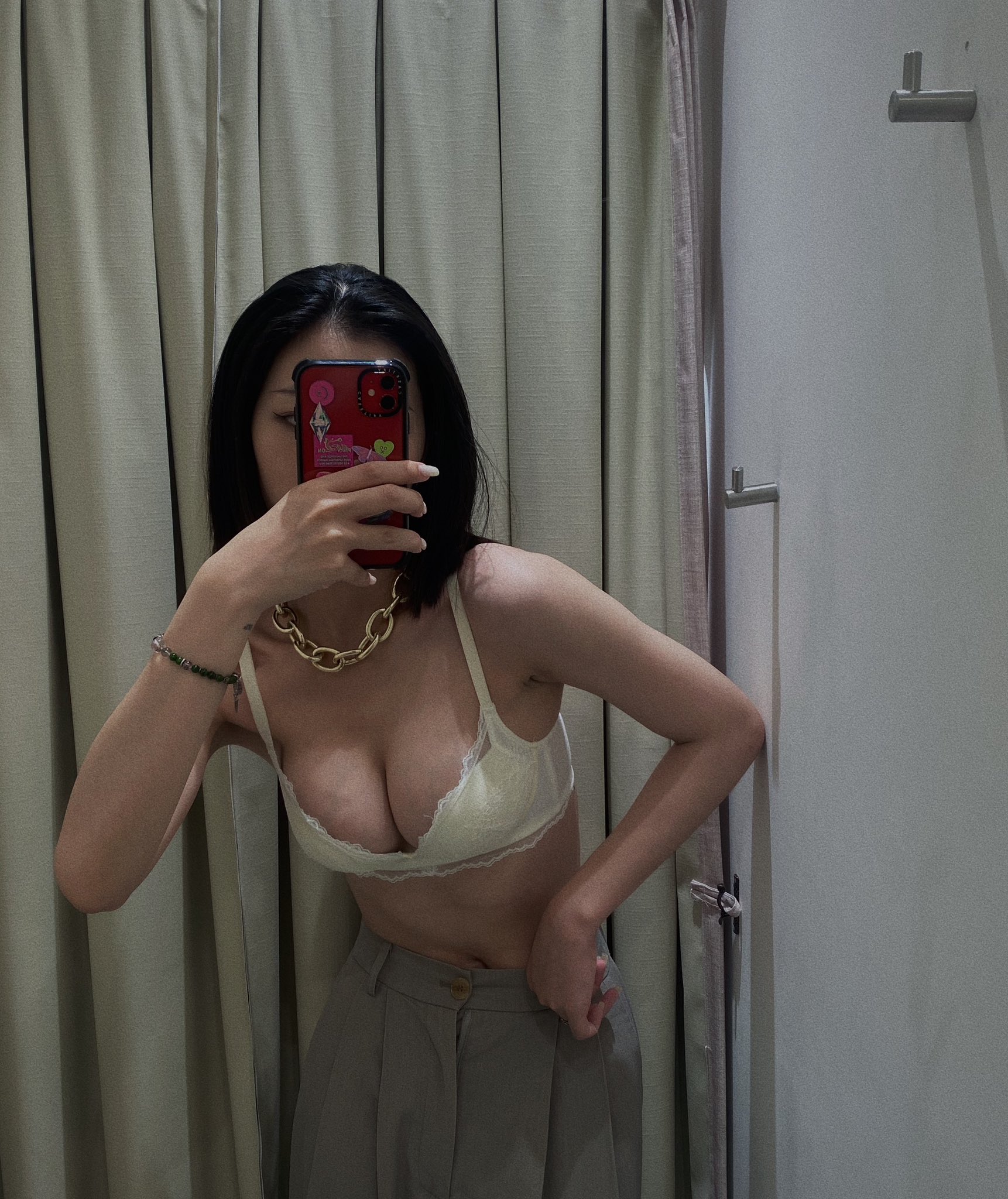 [美圖分享]灣灣的一個模特,瘦馬大燈
