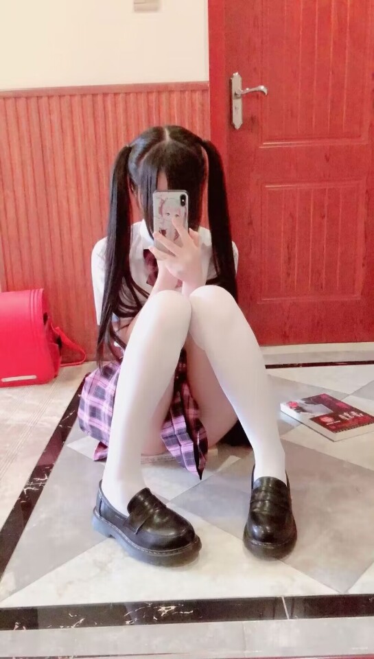 青春的馬尾辮姑娘