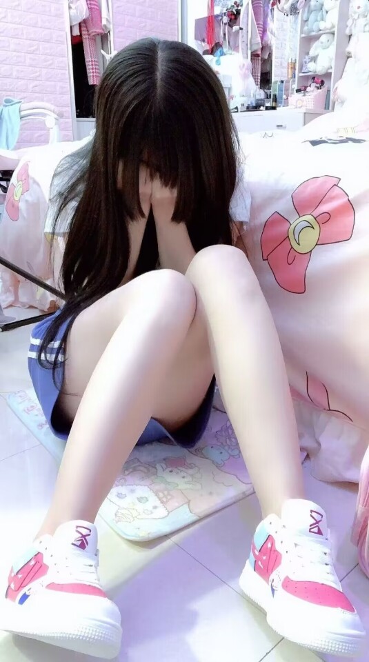 青春的馬尾辮姑娘