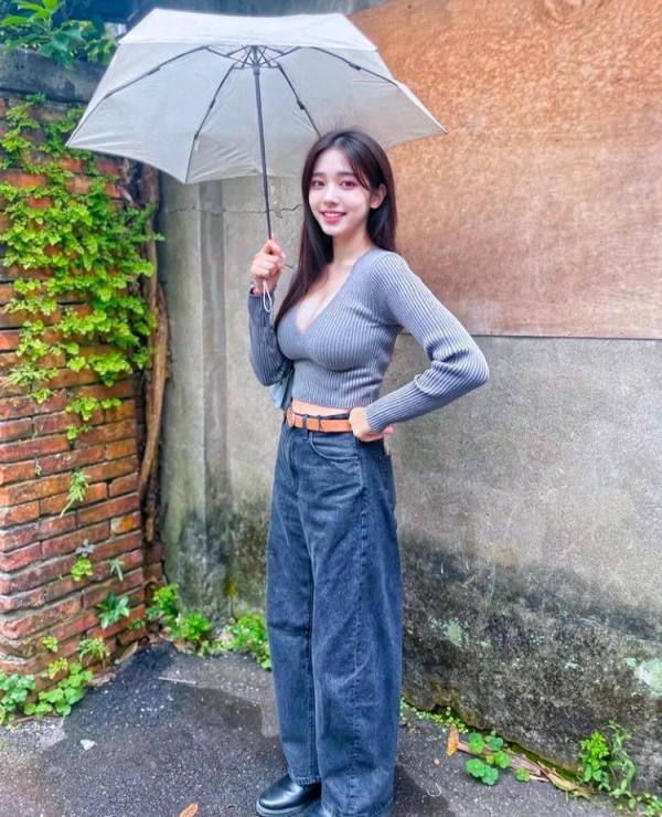 清純美女姐姐[28P]