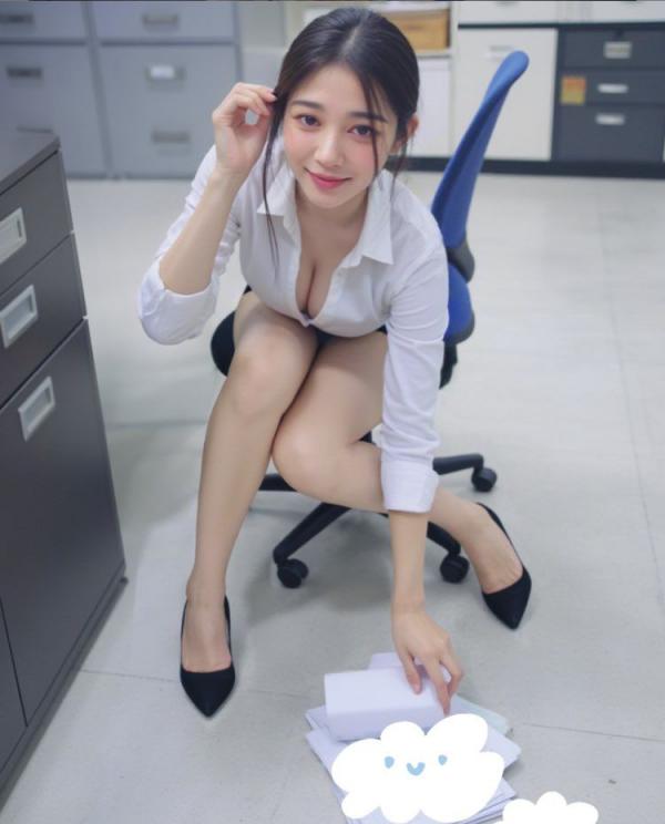 清純美女姐姐[28P]
