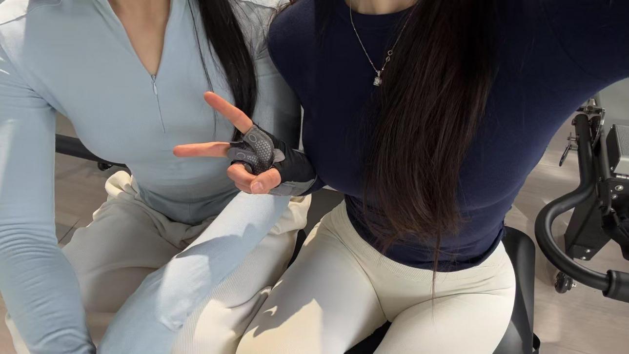 女神誘惑漂亮好身材[26P]