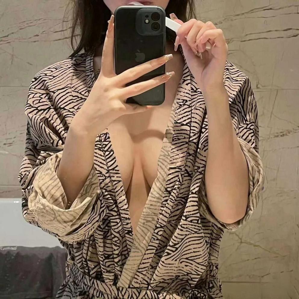 誘人少婦[30P]