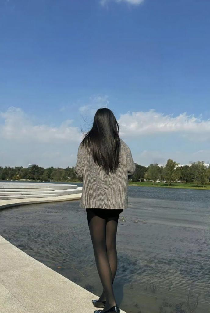 誘人少婦[30P]