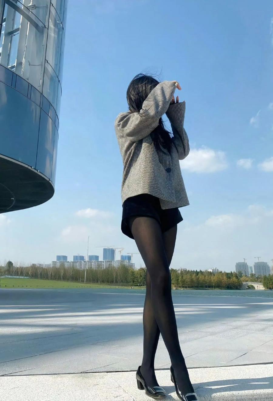誘人少婦[30P]
