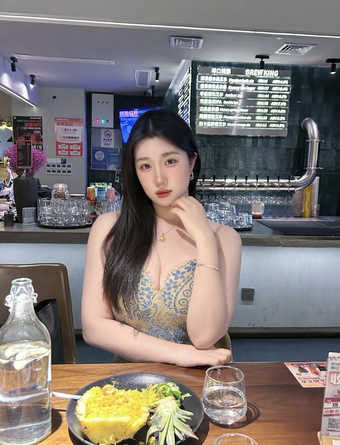 漂亮的女孩[28P]