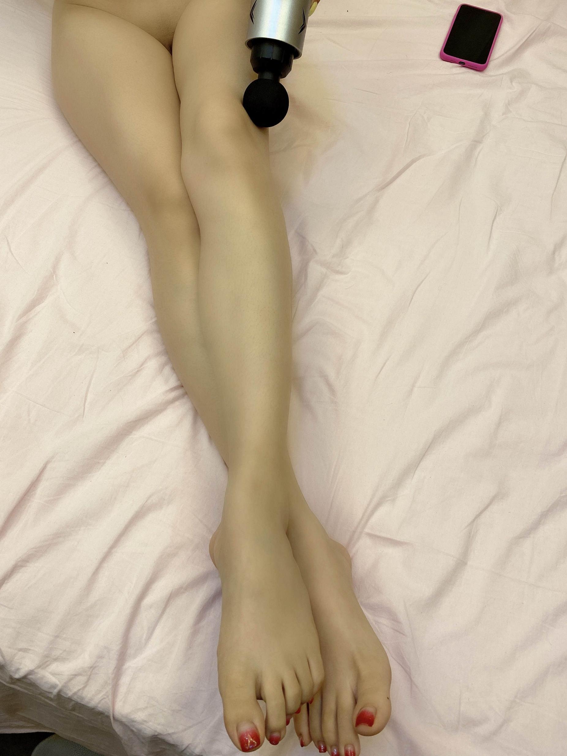 讓人想入菲菲的絕色肉體誘惑