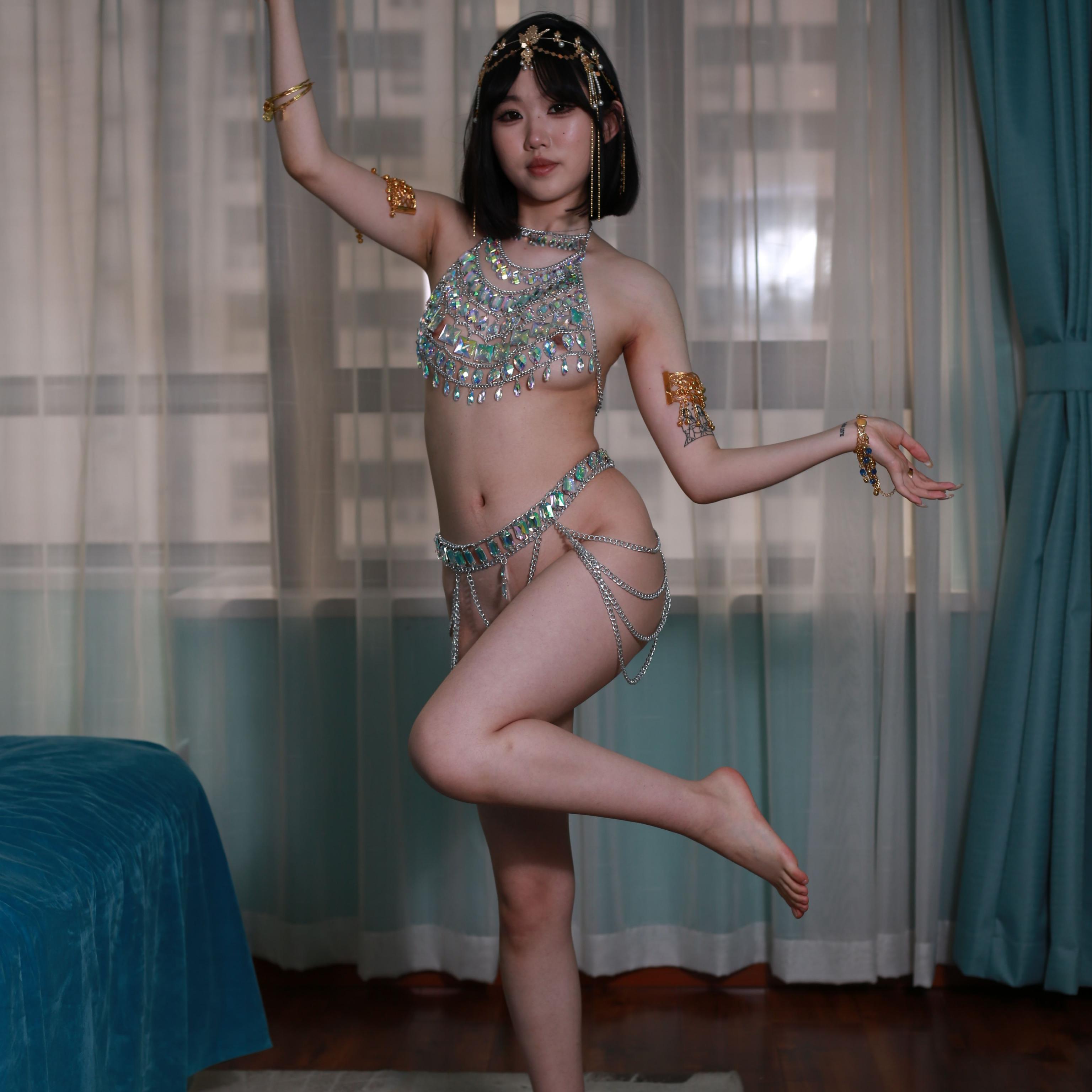 體態(tài)優(yōu)美曼妙多姿