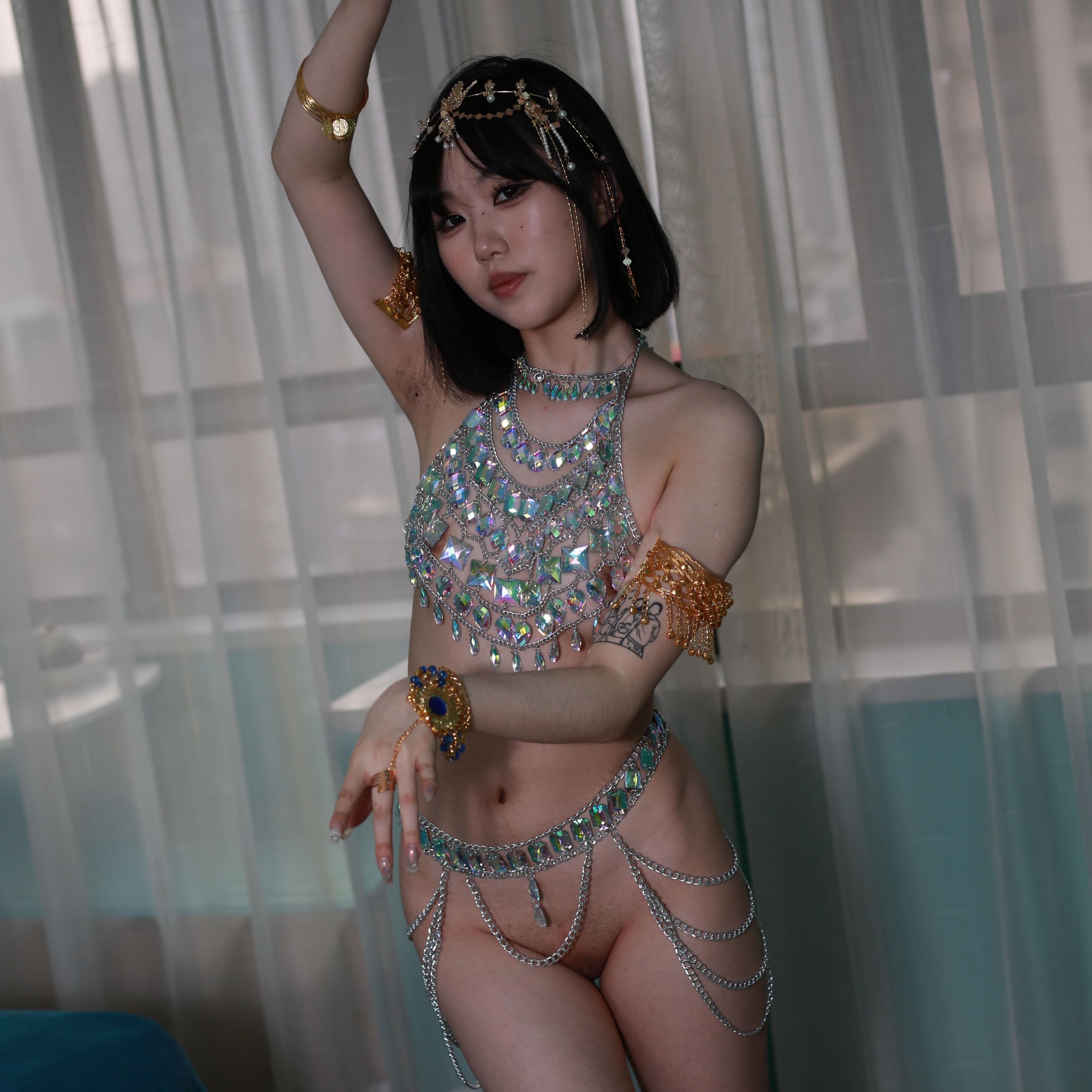 體態優美曼妙多姿