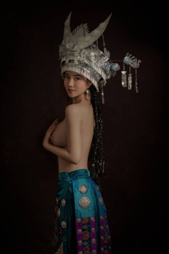 苗族姑娘 [27P]