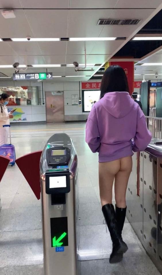 戶外露出[23P]