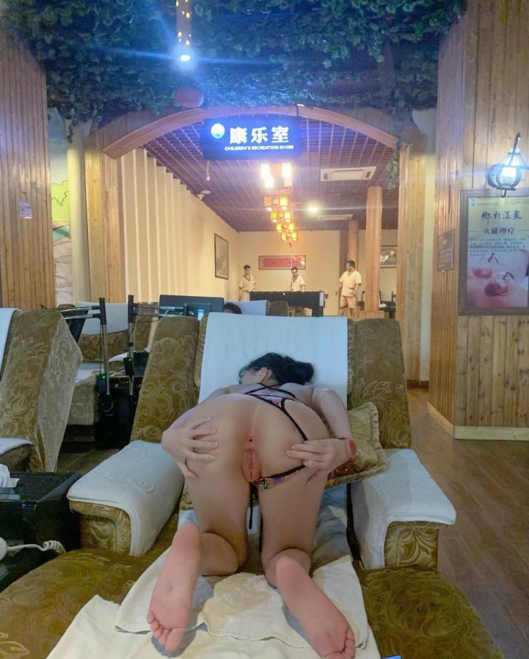戶外露出[23P]