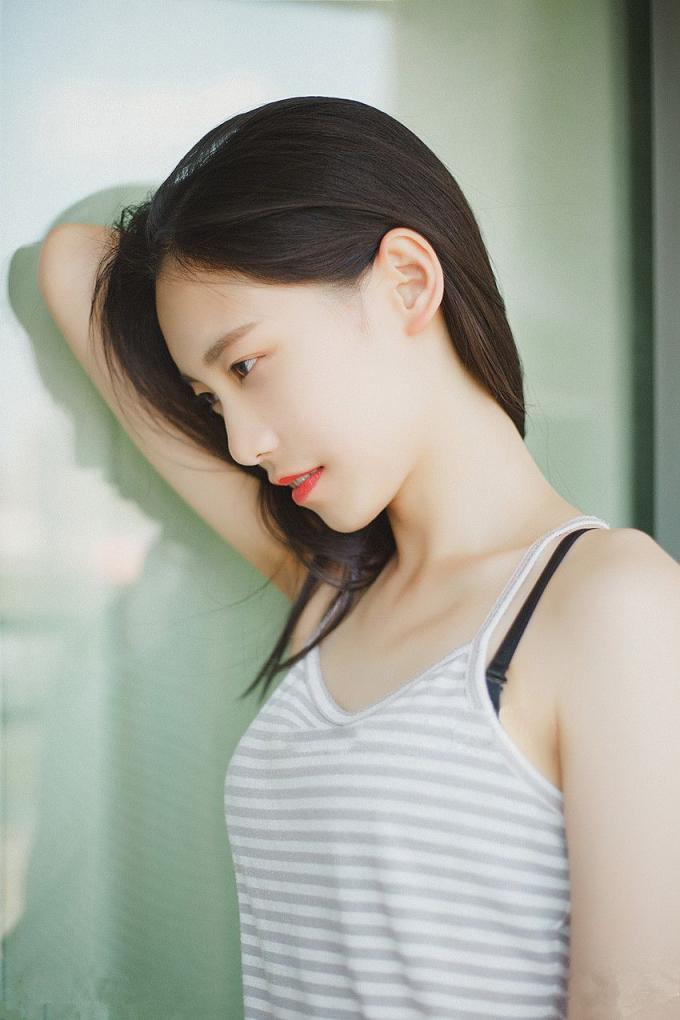 妹子你脫光光了
