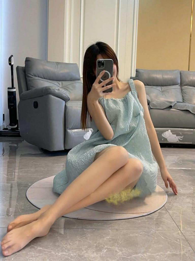 [美足分享] 喜歡美美的香噴噴可舔可嘬的腳丫丫