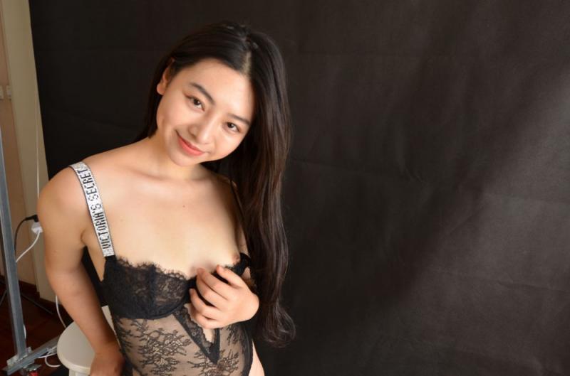 氣質很舒服的絕色少婦