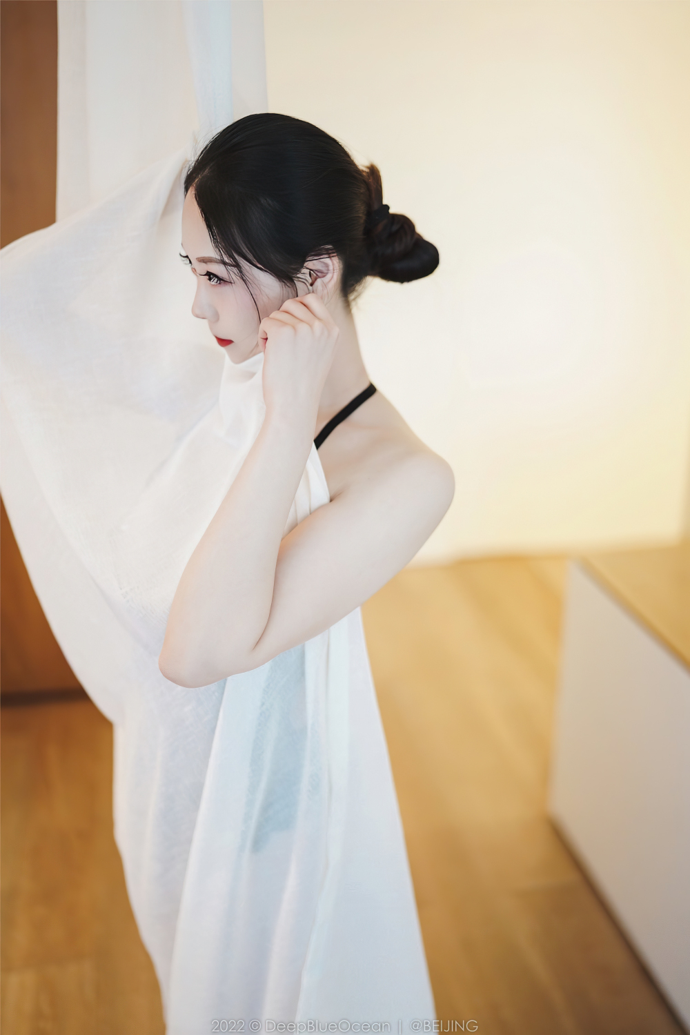 體態優美的瑜伽妹子