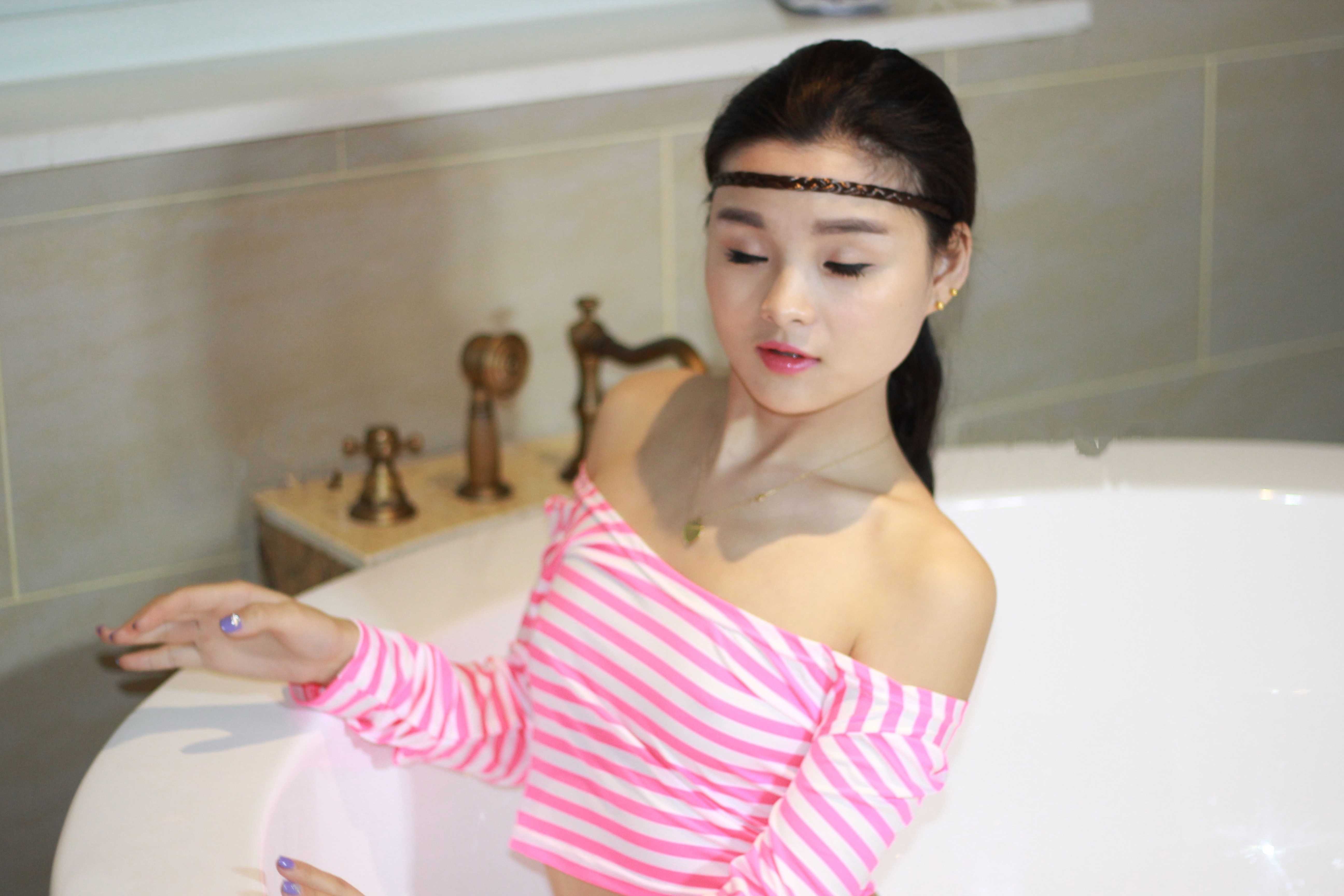 最喜歡這種可愛的小少婦