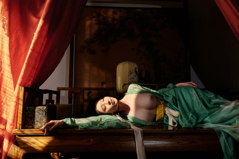 古裝妹子極品圓潤的美乳[39P]
