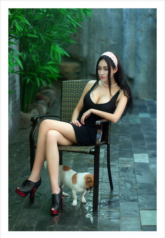 嫩模潘春輝私房寫真