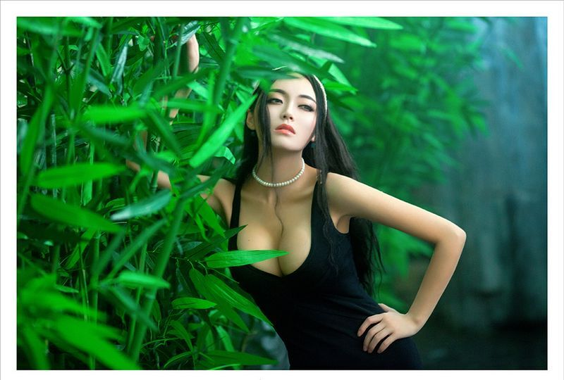 嫩模潘春輝私房寫真
