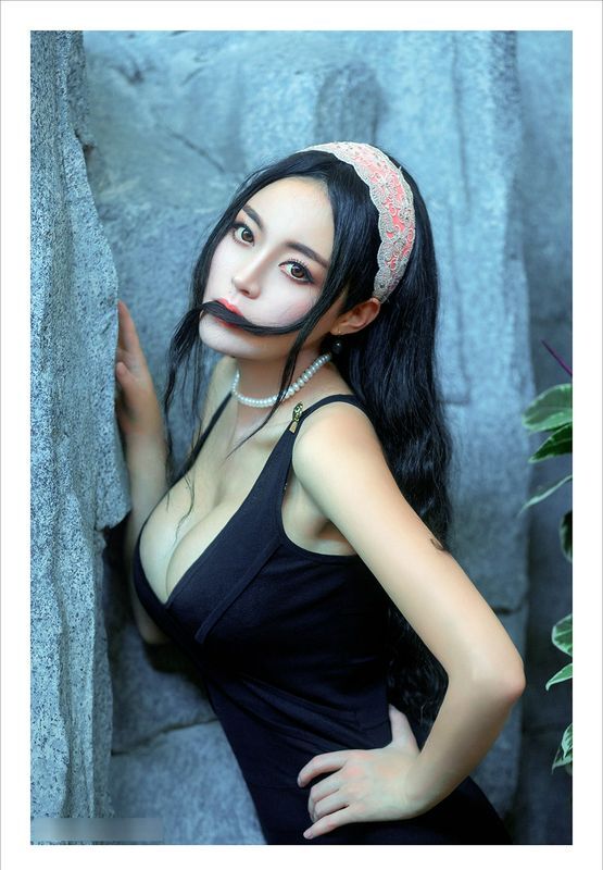 嫩模潘春輝私房寫真