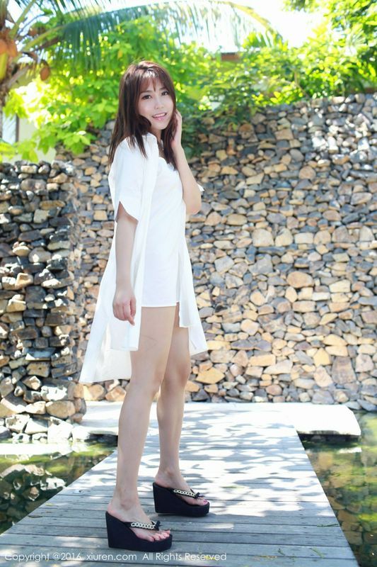 許諾Sabrina性感寫真