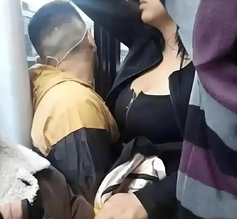 漂亮的美女少婦