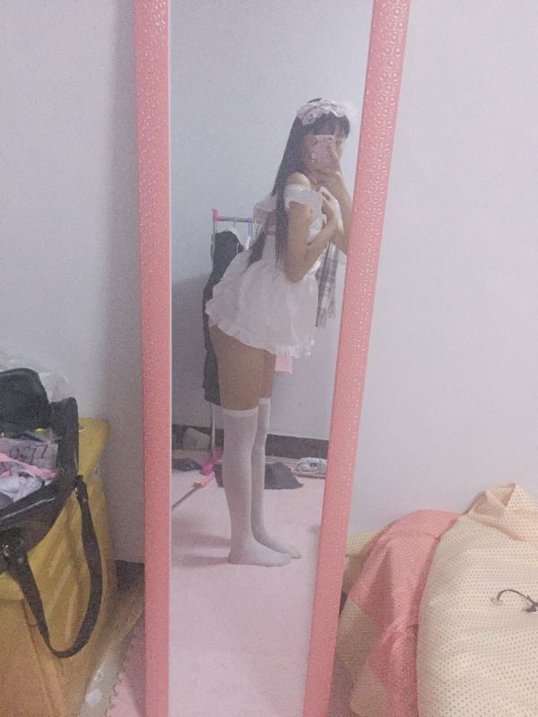 微博萌妹子水醬不是胖企鵝公主裙