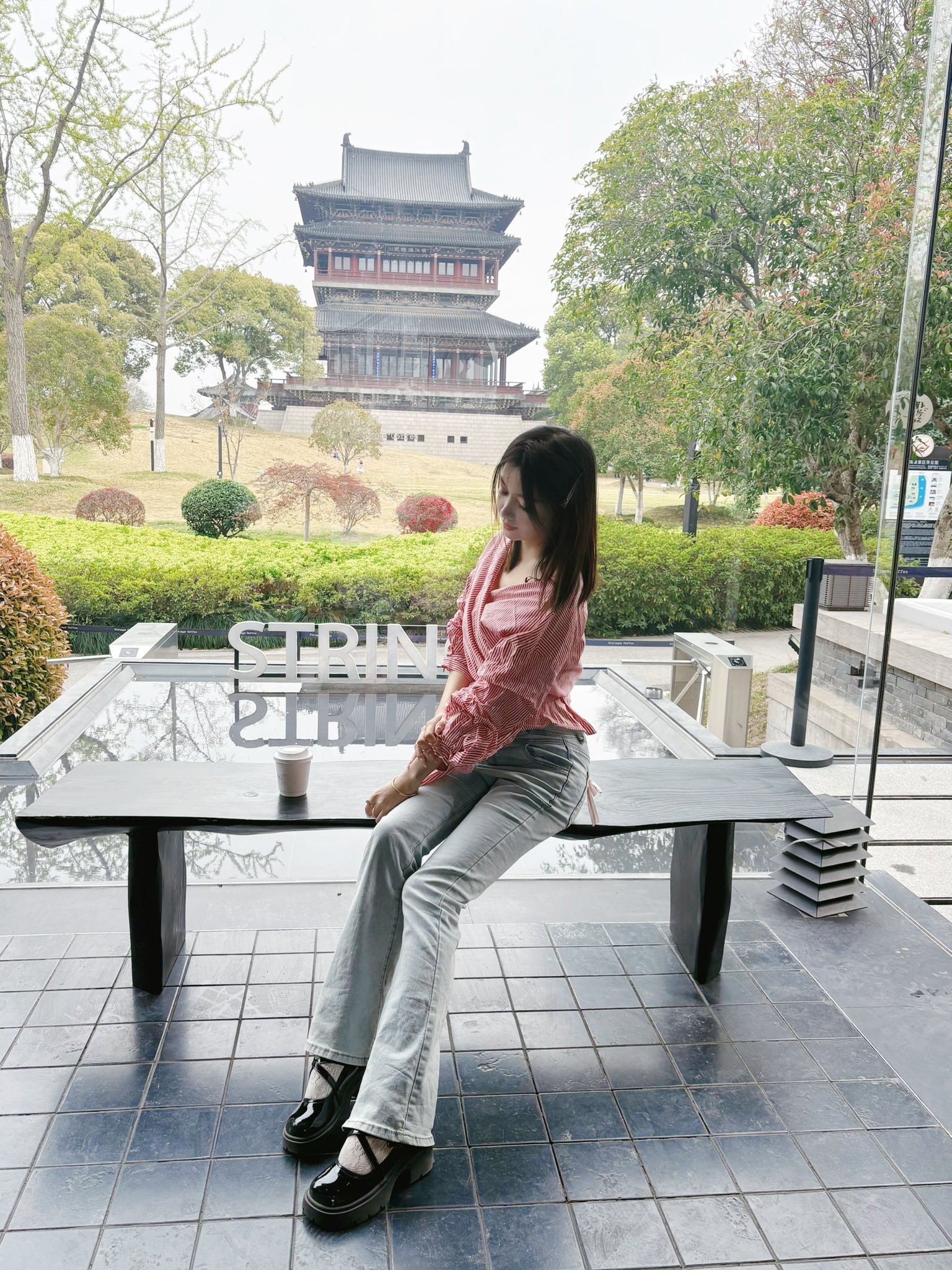 萬千嬌媚美少婦[100P]