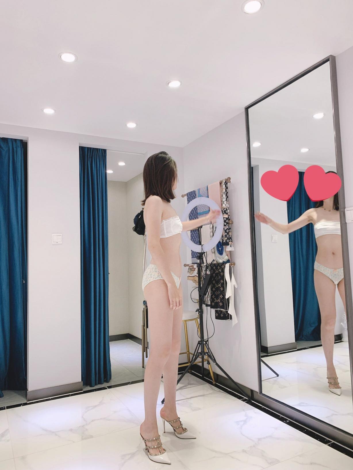 最愛嫩妹小母狗[100P]