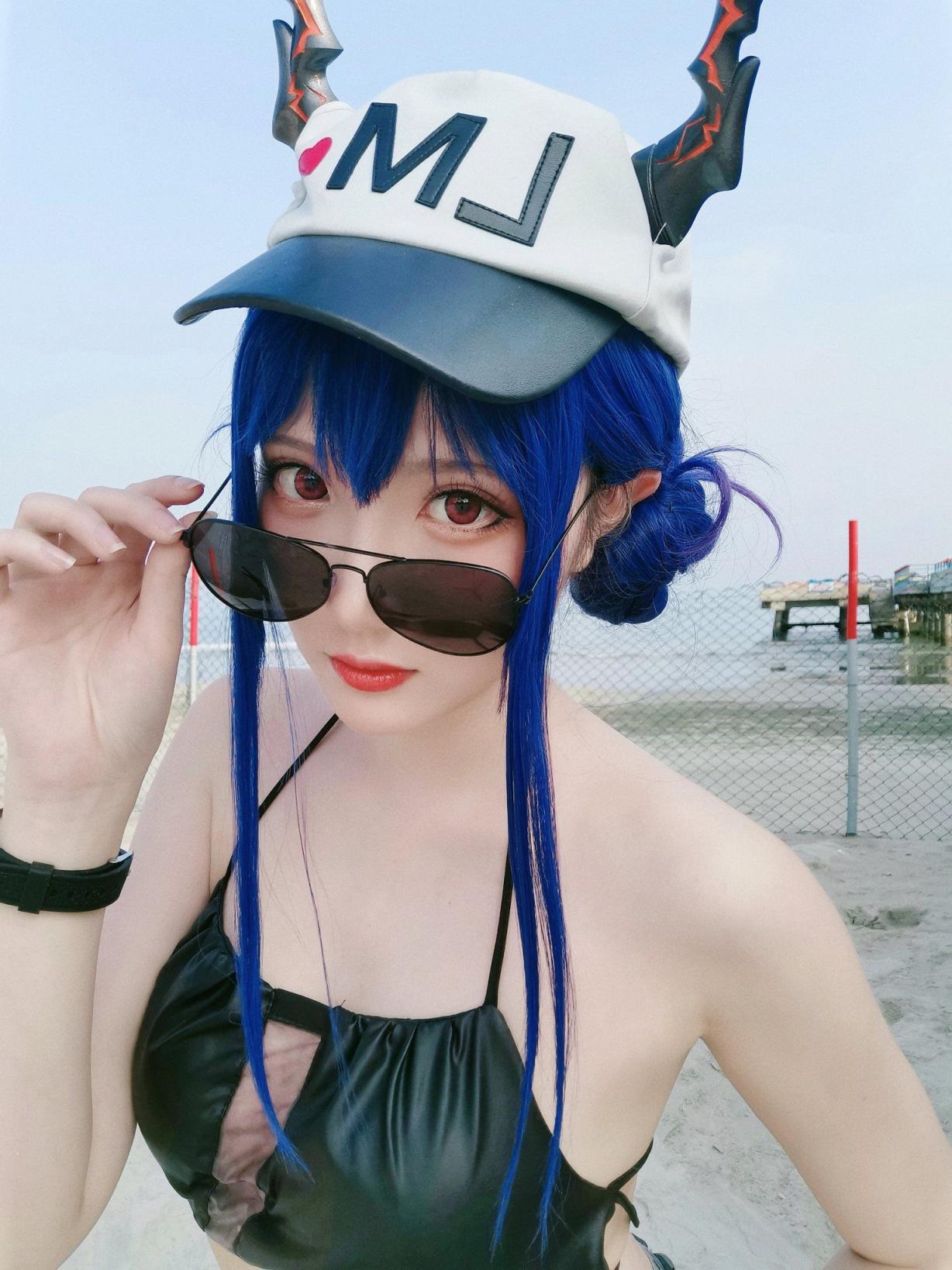 會玩Cosplay的美女[20P]